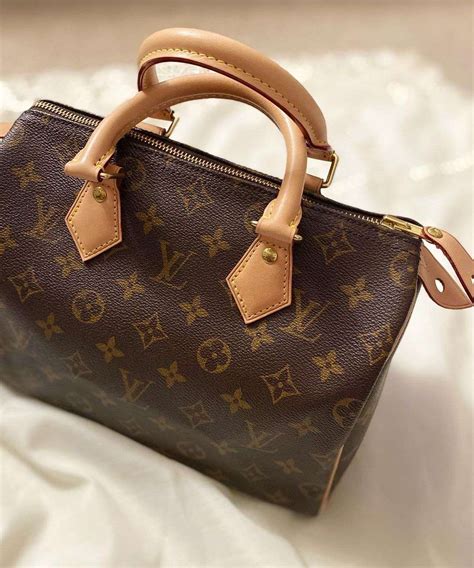 are Louis Vuitton bags made in america